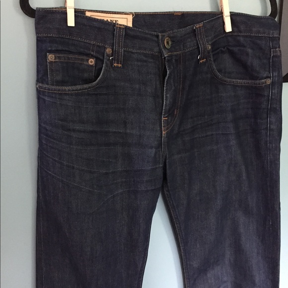 J BRAND KANE BLUE JEANS - Picture 1 of 6